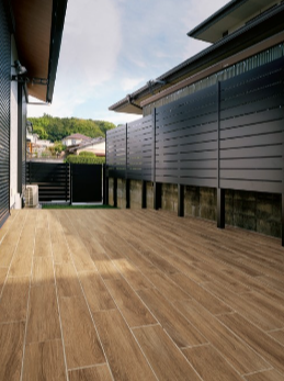 アイコットリョーワ　ウッドマイスター