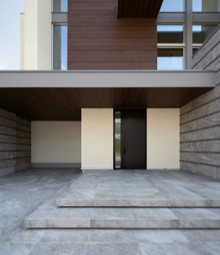 アイコットリョーワ　ルイーダ（グラン舗石）